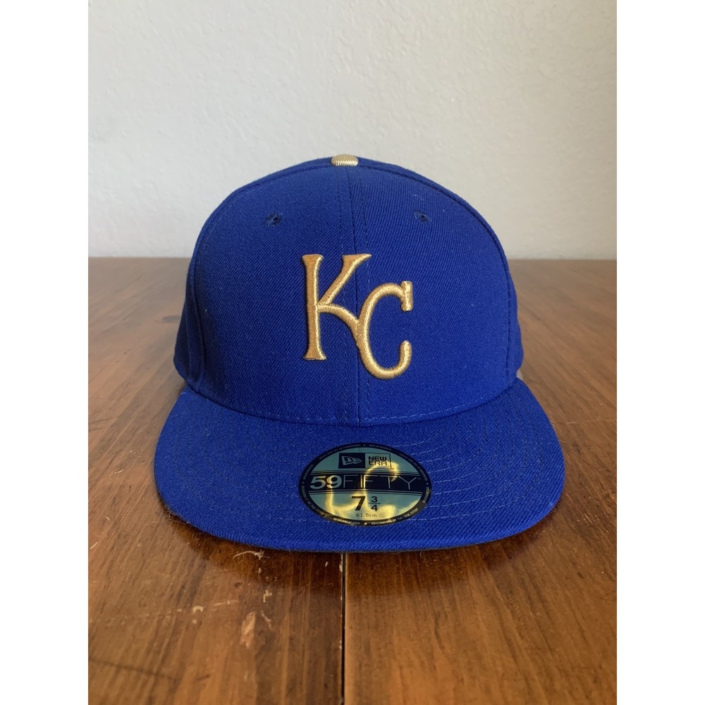 Kansas City Royals Hat Gold KC Logo Mens Fitted 7 3/4 New Era On Field USA Made